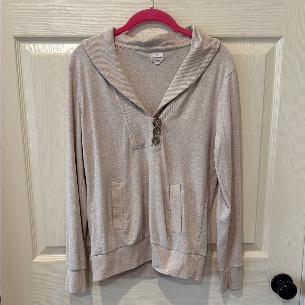 Banana Republic Factory collared pullover, medium